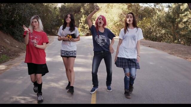 Warpaint - Disco//Very - Keep It Healthy (Official Video)