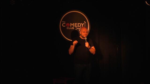 Стендъп Комедия Бойко и Протестите Иван Кирков в Комеди Клуба