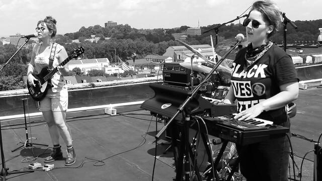 Hairdo | Brown Slime | A Rooftop Session