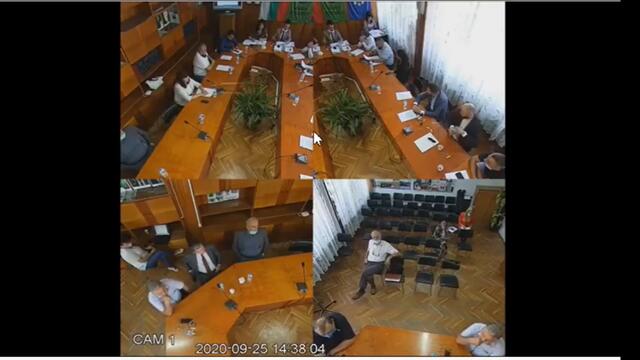 СМЯХ В ЗАЛАТА-КЪДЕ СМЕ НИЕ? НА КОЙ ПЪТ?