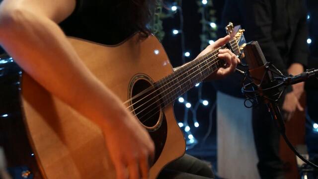 Moon Tooth "Fast As You Can" (Live Acoustic Session)