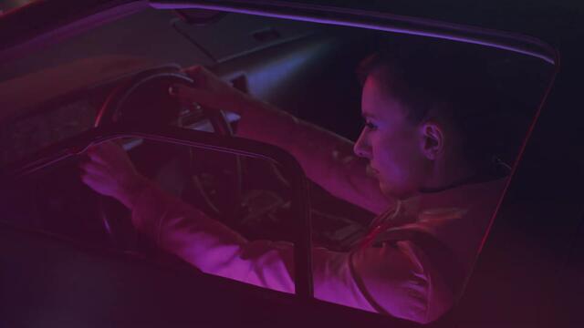 Zséda - Csak a szívemet dobom eléd (Official Video)