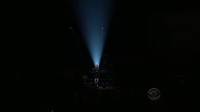 Adele - Rolling In The Deep (Grammy 2012) HD