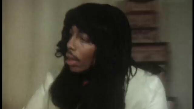 Rick James - Give It To Me Baby (Official Video)