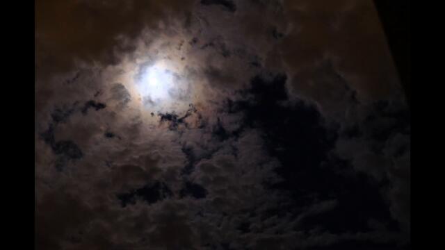 Full Moon Time Lapse