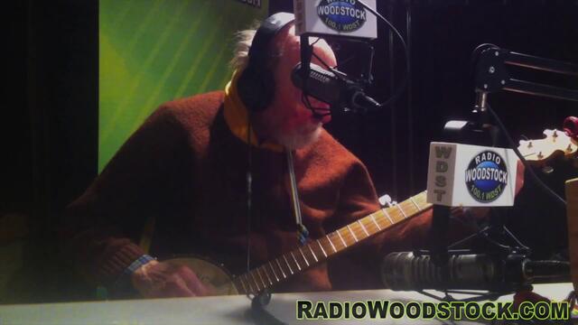 Pete Seeger - "Quite Early Morning" - Radio Woodstock 100.1 - 4/22/13