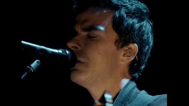 Kelly Jones - Help Me Make It Through The Night (Official Video)