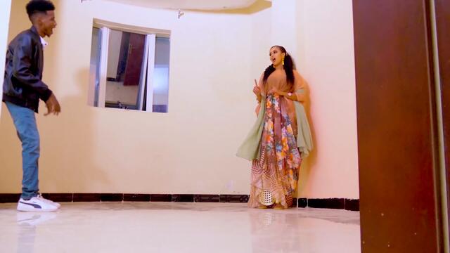 NAJMA NASHAAD IYO ISMAACIIL AARKA | JACEYL LA HILMAAMI MAAYO | OFFICIAL VIDEO 2020