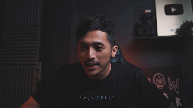 ANEH TAPI BAHAGIA (Kingslayer -  Bring Me The Horizon feat. Babymetal)