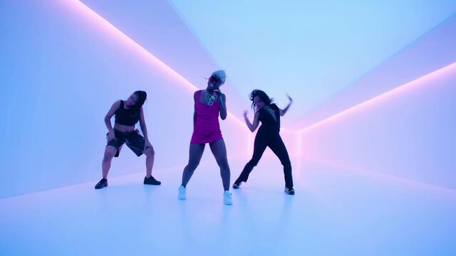 Bree Runway - ROLLS ROYCE (Live | Vevo DSCVR)