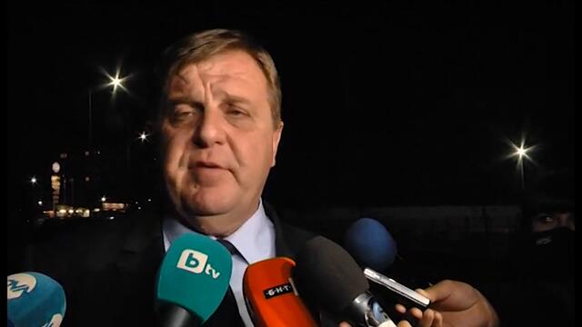 Каракачанов: Всичко зависи от властите в Скопие