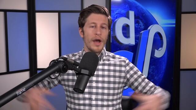 Trump Humiliated, Now Tweeting NewsMax Clips