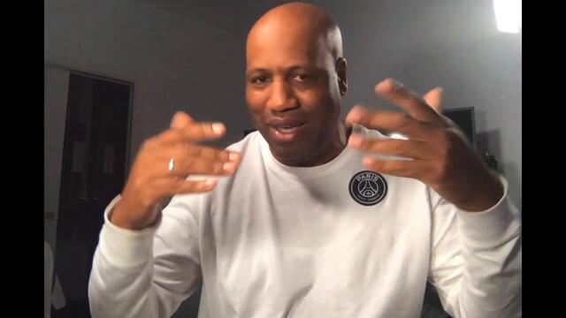 Chris Wallace stands upto lame duck Trump and says "President Elect Joe Biden"