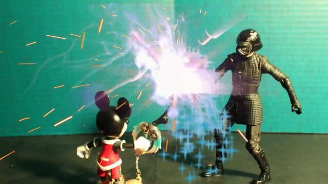 Mickey Mouse V Kylo Ren