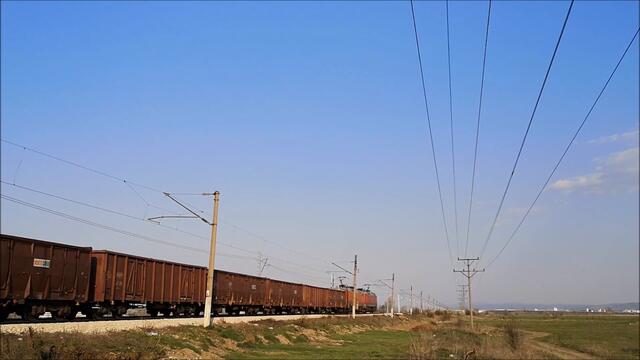 DB Rail Cargo & Bulmarket Freight Trains around Iskar Train station in Bulgaria