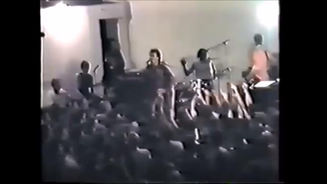 Dead Kennedys - Nazi Punks Fuck Off! Live DC '85