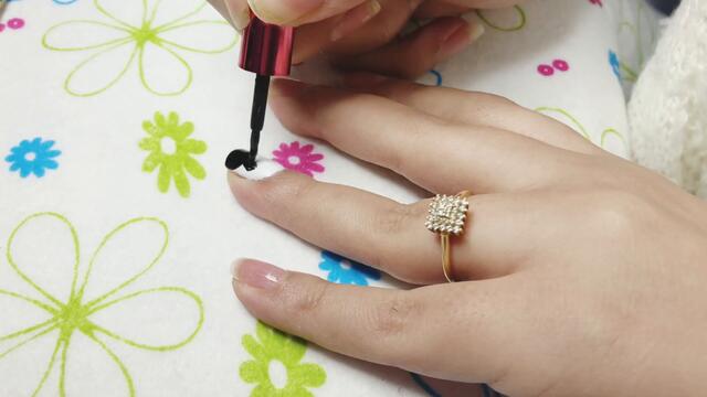 Disney minnie and mickey mouse  inspired nails ❤️ رسم ميكي و ميني ماوس في الأظافر بطريقة سهلة