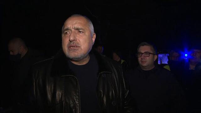 Борисов на пътя Банско - Г. Делчев: Правим всичко възможно да възстановим движението