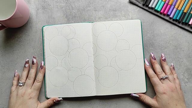 Plan With Me Mickey Mouse Bullet Journal Spread created with Discbound Planner Stencils
