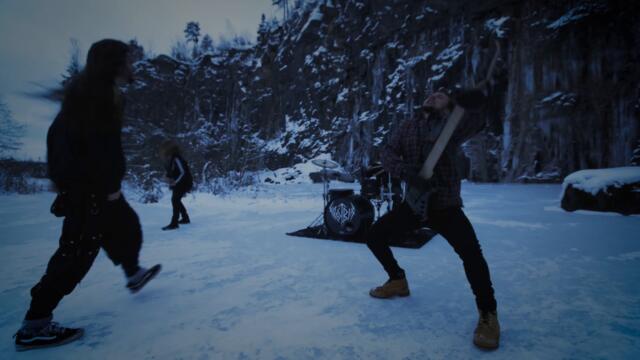 Frostbitt | Frozen