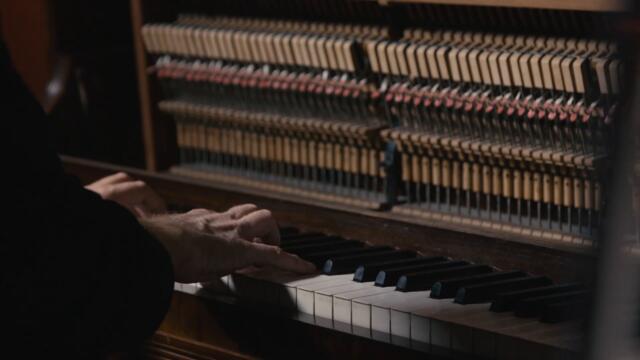 Tom Grennan - Little Bit of Love (Acoustic) [Official Video]