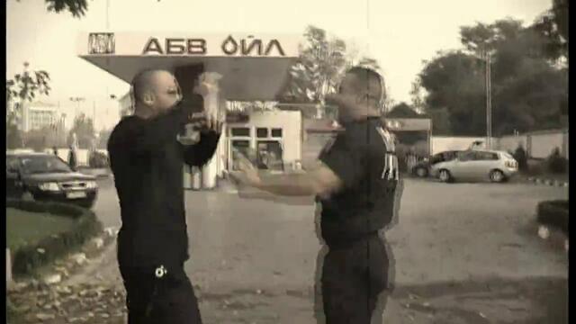 Порно Звезди отвлечени от Чичко Фил и Крика..от Фитнес Мания