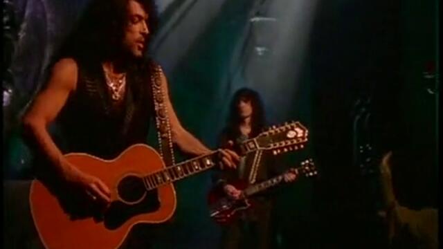 Kiss-Every time I look at you
