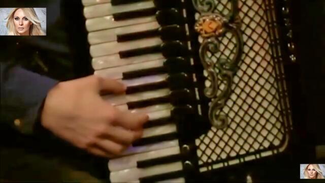 Πέγκυ Ζήνα - Έντεκα Παρά - наближава единадесет