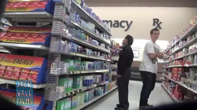 Смях кой пърди в магазина