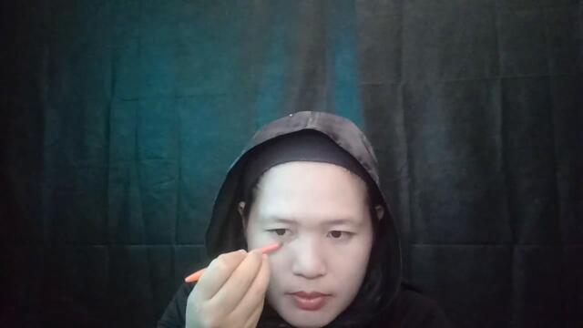 MAKE UP KARAKTER BADUT ( MICKEY MOUSE)