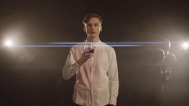 Amberwhale - Inside Out (Official Music Video)