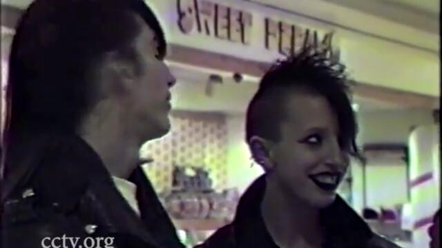 Bernie Sanders Interviews Mall Punks (1988) [FULL]