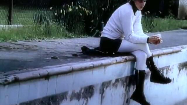 CANDLEBOX - Far Behind (Official Video)