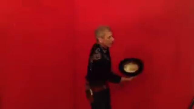 How to Spin a Gun with Hollywood Gun Coach Will Roberts