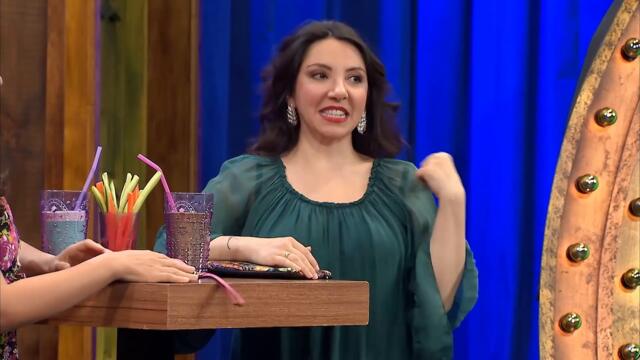 Güzel Kız 2 - Güldür Güldür Show 267.Bölüm