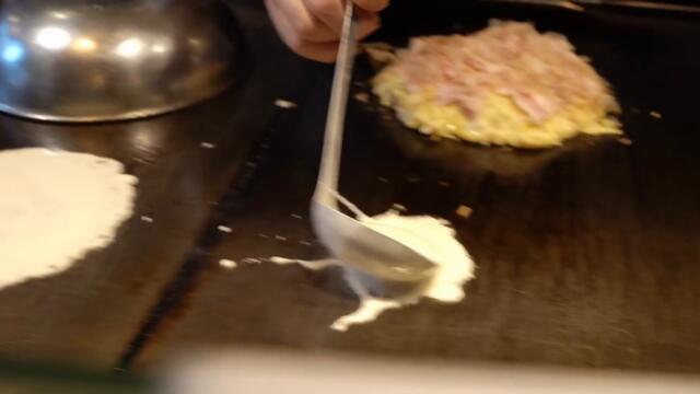 お好み焼き 鉄板焼きの匠 - Japanese Street Food - Teppanyaki , Okonomiyaki & Omelette - とんぺい焼 ガーリックライス オムレツ