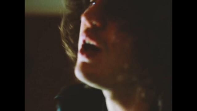 BAD NERVES - CAN'T BE MINE