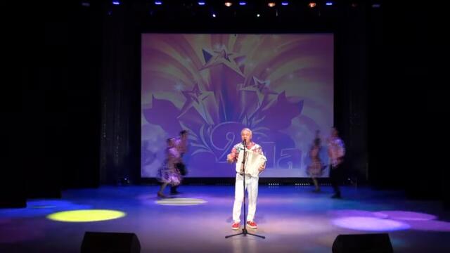 ВАЛЕРИЙ СЕМИН и "КРАСНАЯ ЗВЕЗДА" ЗАЖИГАЮТ НА КОНЦЕРТЕ!