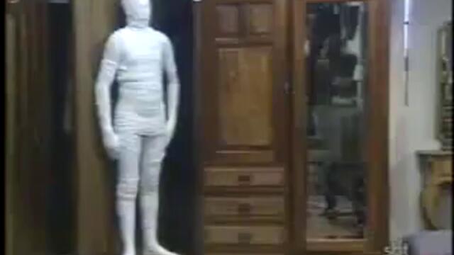 Жива мумия-Скрита Камера