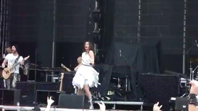 Within Temptation - What Have You Done (Bucharest 2012)