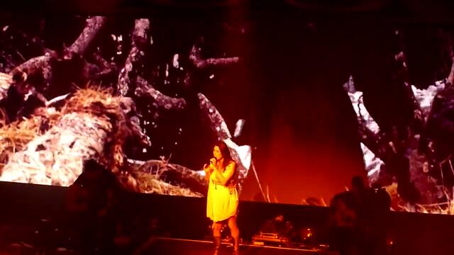 Within Temptation - Overcome (live Sanctuary Tour @ De Spiegel, Zwolle 14.03.2012)