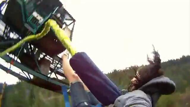 GoPro HD: Bungee Jumping - TV Commercial - You in HD‬