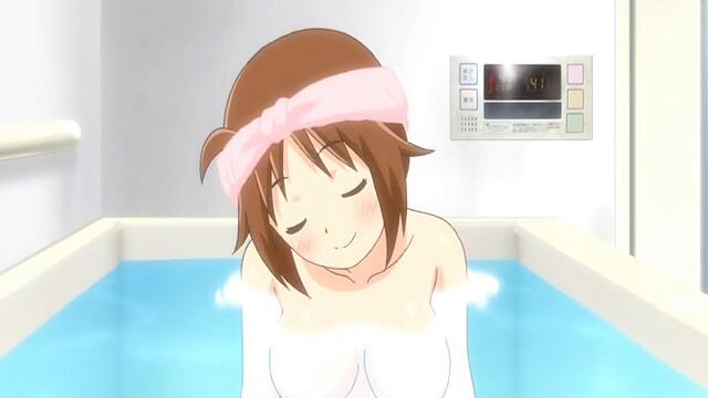 Bathtime with Hinako