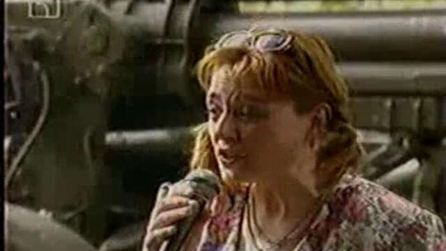 клуб НЛО - военни униформи/скеч