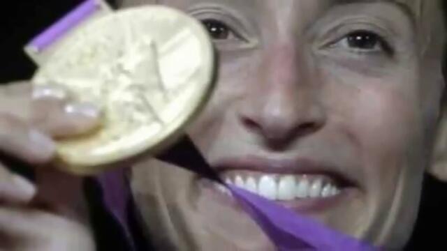 Фехтовка - Златен медал - Олимпиада 2012 г. - Olympic Fencing Gold - London 2012 - Elisa Di Francisca Claims