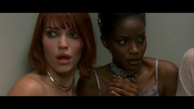 Какво става като се завираш в мъжката тоалетна