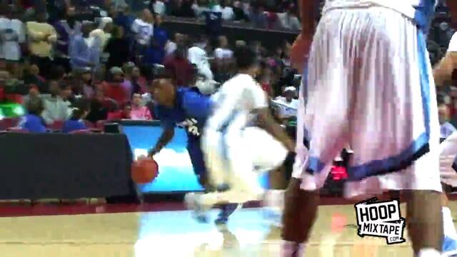 Акил Кар е все още най-вълнуващия играч в гимназията