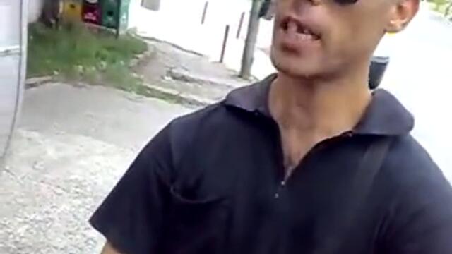 Баси лудия тип! Смях