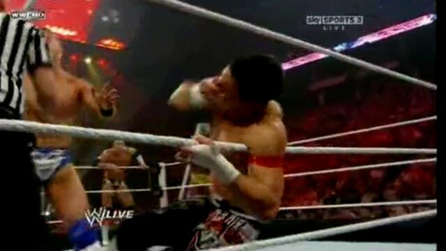 WWE Raw 11.07.2011 Част 2/2 HD