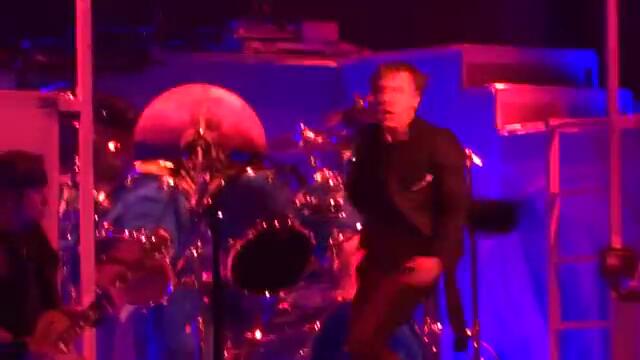 Iron Maiden The Prisoner (Live Montreal 2012 HD)